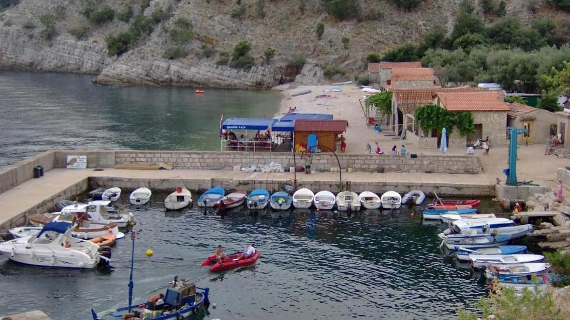 Zora Holiday Home - Two Bedroom Holiday Home With Terrace Beli 0*,